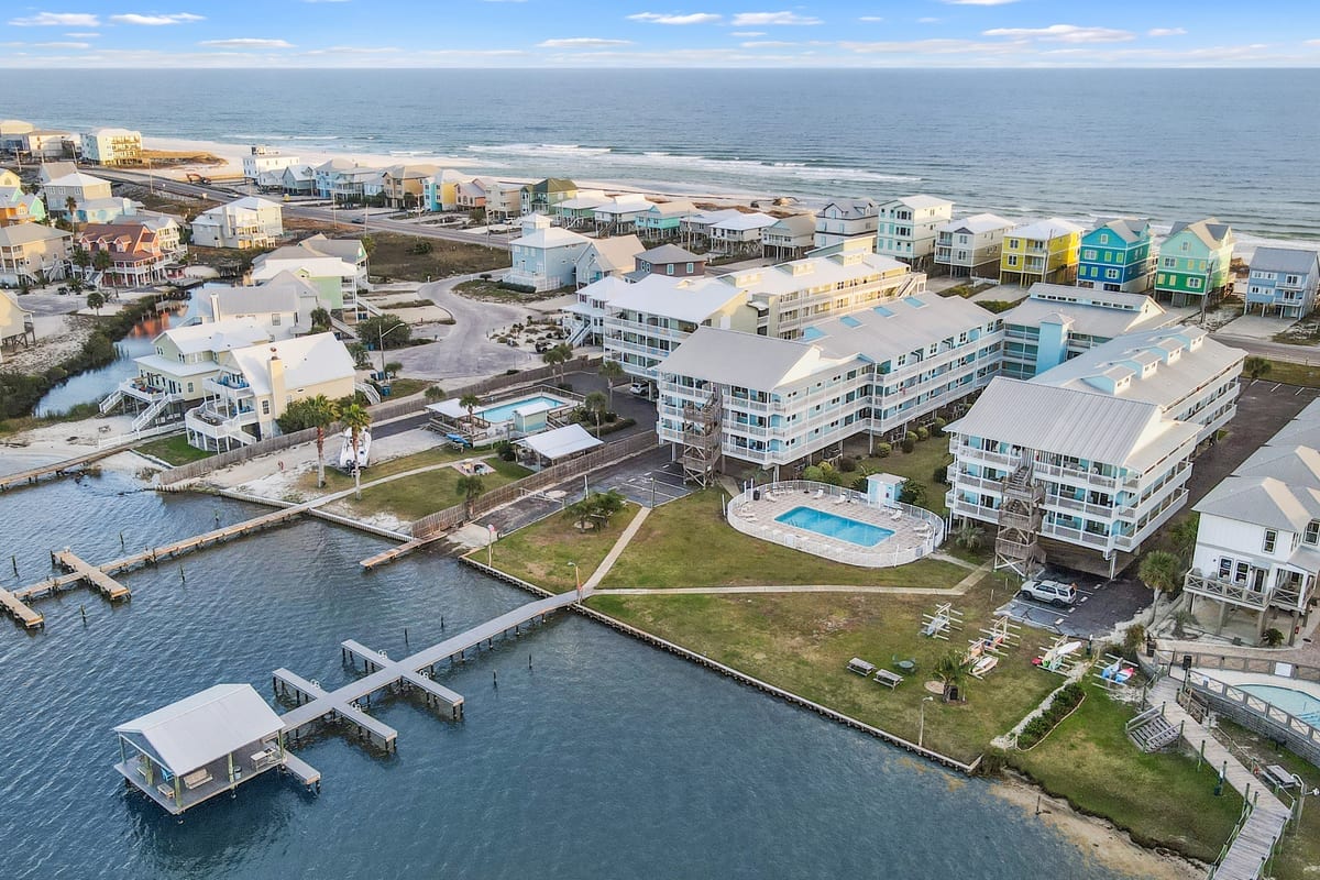 Lagoon Run condos in Gulf Shores